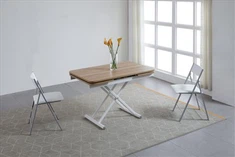 Puinen jatkettava ruokapöytä